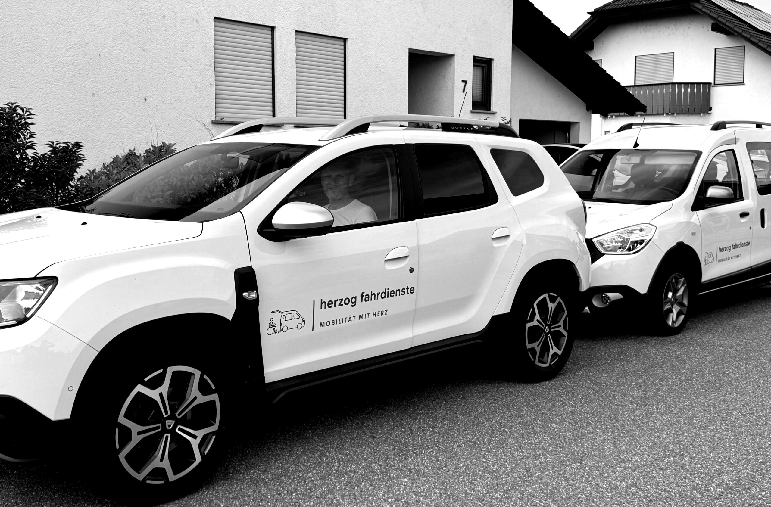 IMG_3898-1-scaled-blackwhite